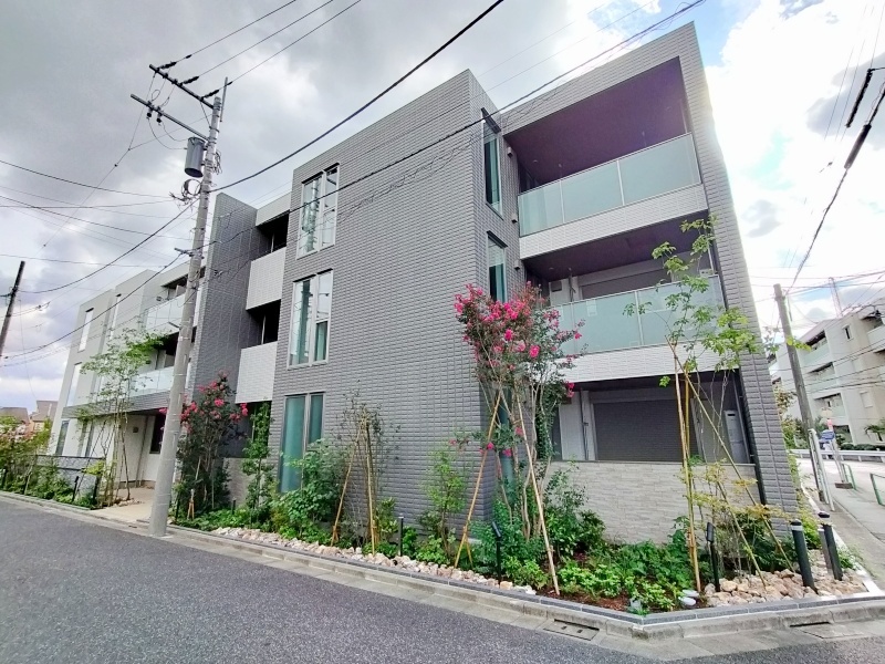建物外観　耐震・耐火性能に優れた旭化成ヘーベルメゾン！