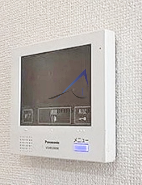 セキュリティ　モニター付きインターホンです。