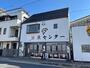 東向日駅より徒歩1分 築32年7ヶ月 3階建の賃貸物件