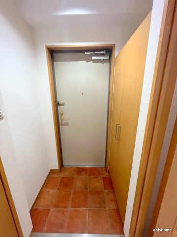 ブラーヴォ扇町の玄関写真