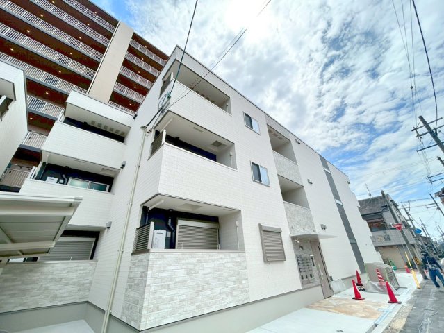 建物外観　綺麗な外観の素敵なお部屋があなたを待っています。