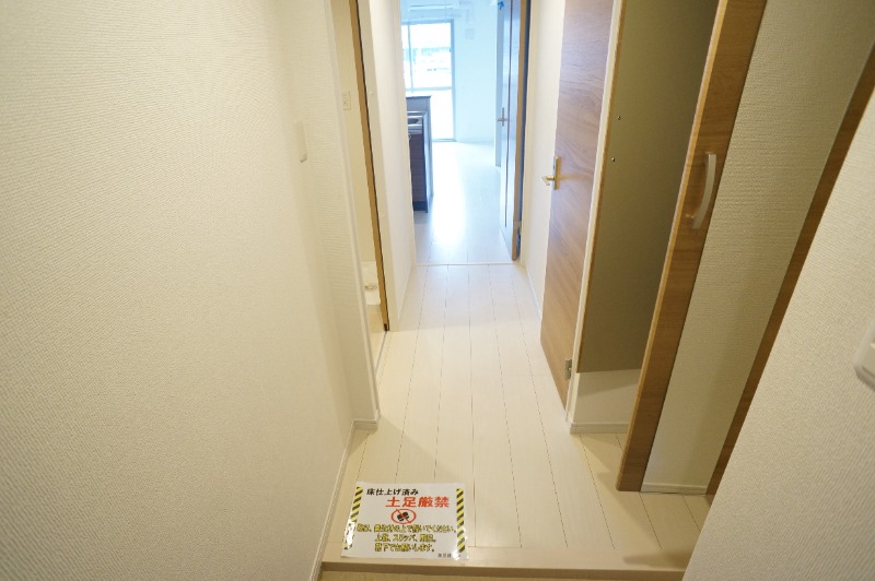 玄関　類似物件写真