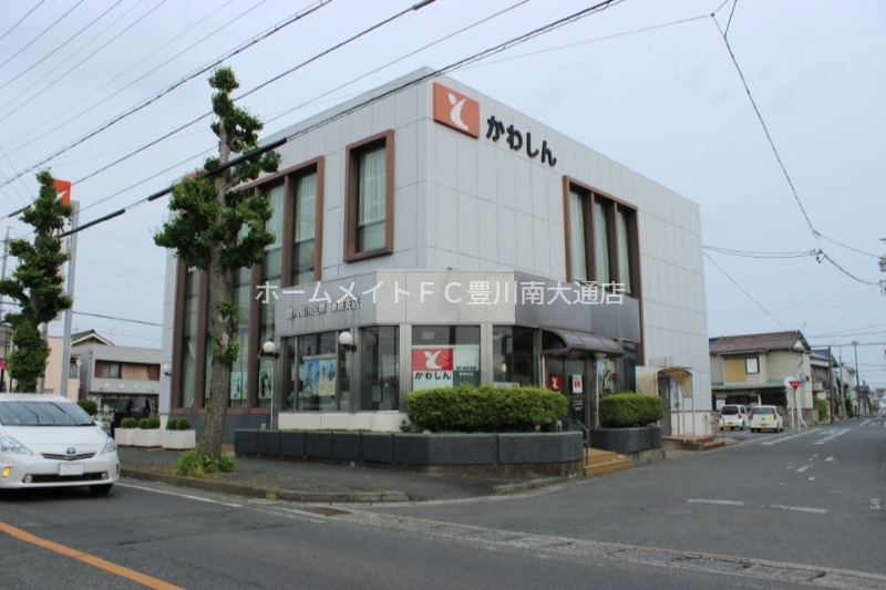 銀行　豊川信用金庫新桜支店（銀行）まで579m
