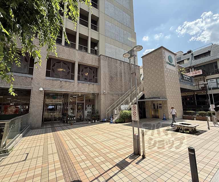 FORUM四条烏丸の外観写真