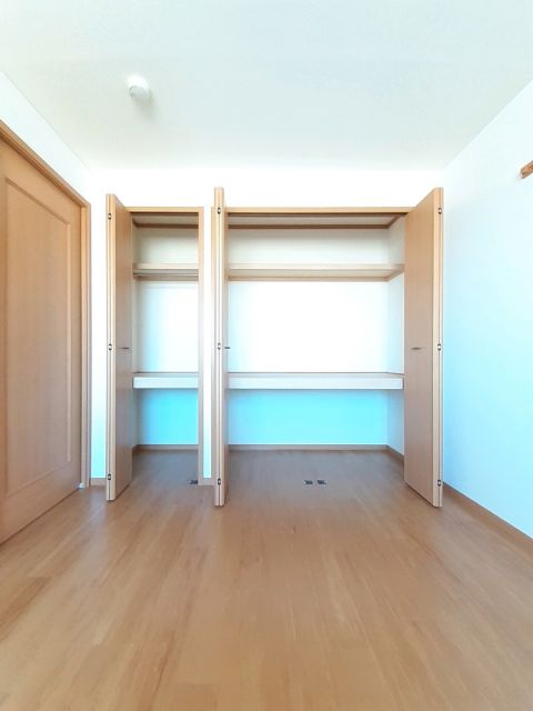 アクエスタの内装写真