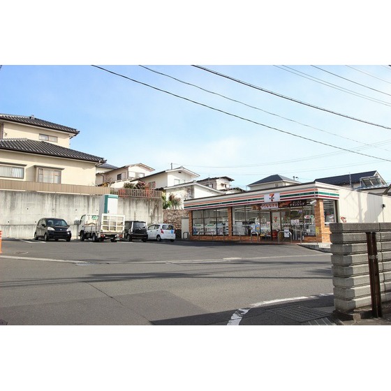 コンビニ　セブンイレブン仙台旭ケ丘２丁目店（コンビニ）まで212m