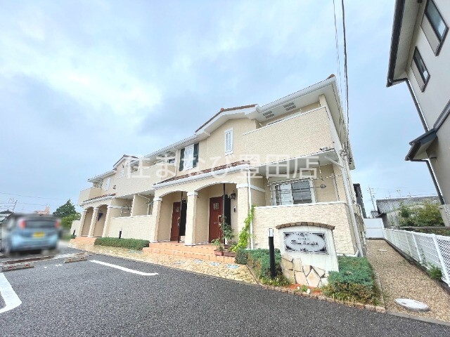 名鉄三河線 知立駅 バス乗車時間：25分 最寄りバス停で下車 徒歩3分 築16年
