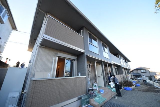 建物外観　★お部屋探しはタウンハウジング高幡不動店まで★
