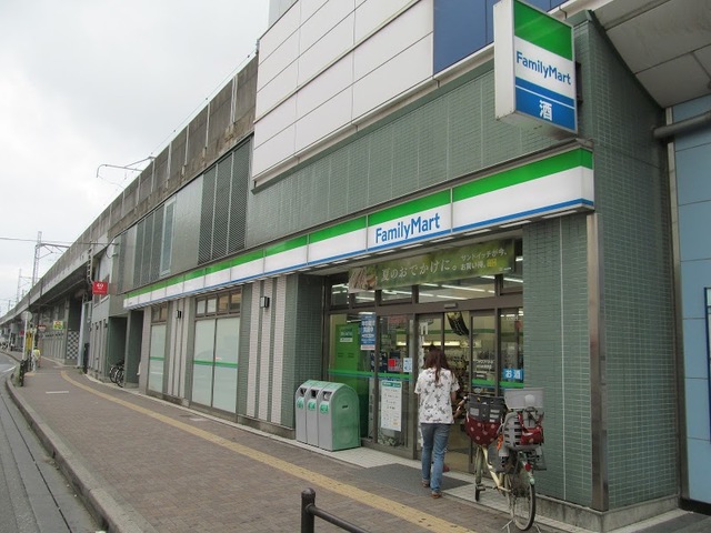 コンビニ　ファミリーマート市川妙典駅店（コンビニ）まで414m
