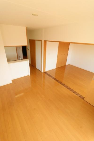 居室・リビング　別の部屋の写真