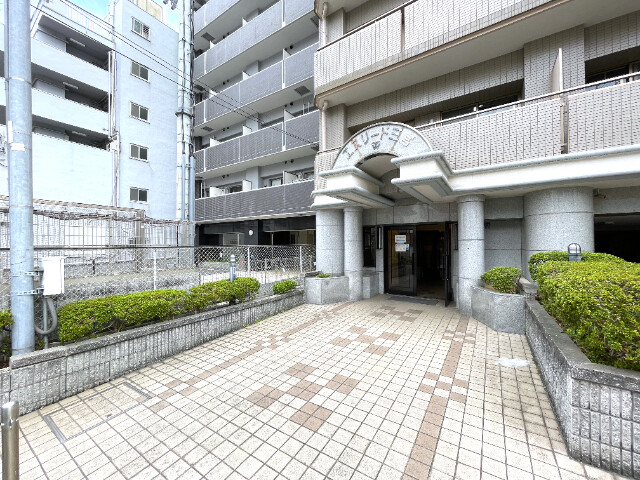 エスリード三宮の外観写真