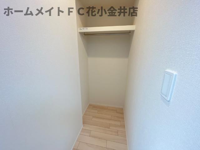収納　ウォークインクローゼット