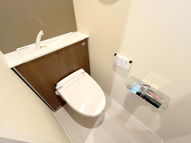 トイレ　★温水洗浄トイレ★