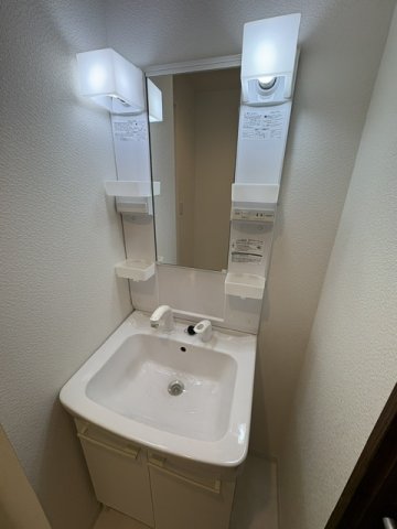 東急大井町線 戸越公園駅 徒歩1分 3階建 築53年の内装写真