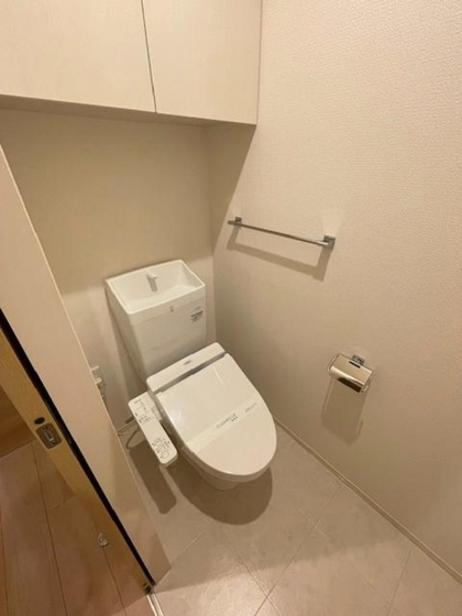 サリオス段原日出のトイレ写真