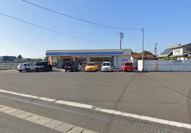 コンビニ　ローソン岡山中原店（コンビニ）まで2327m
