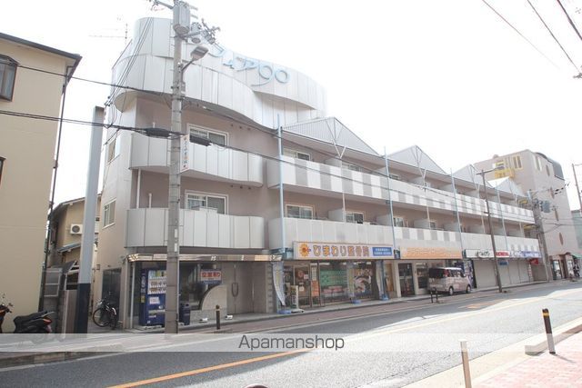 阪急宝塚線 曽根駅 徒歩6分 4階建 築37年の外観写真
