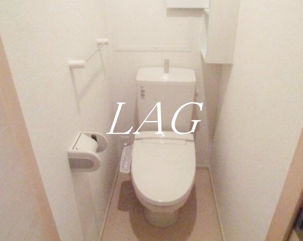 ウッディ パレットのトイレ写真