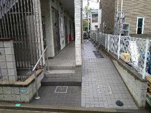エントランス　自転車置場