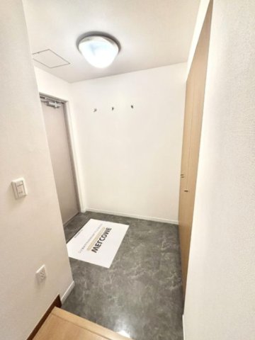 玄関　玄関※別部屋参考写真