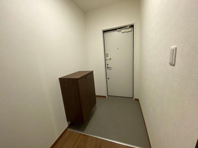 玄関　参考写真