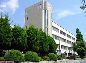 高校・高専　東京都立北園高等学校（高校・高専）まで683m