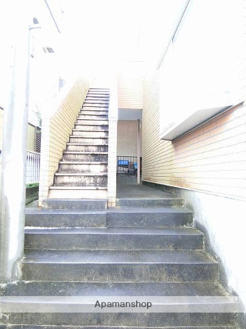 小田急江ノ島線 藤沢本町駅 徒歩7分 2階建 築30年の外観写真