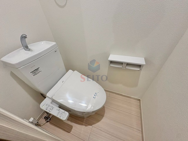 阪急千里線 豊津駅 徒歩4分 3階建 築2年のトイレ写真