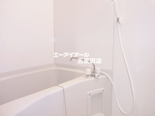 バス・シャワールーム　大変設備が充実しております。お気軽にご連絡ください。