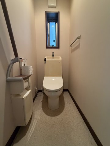 川上クリエイション 1Fのトイレ写真