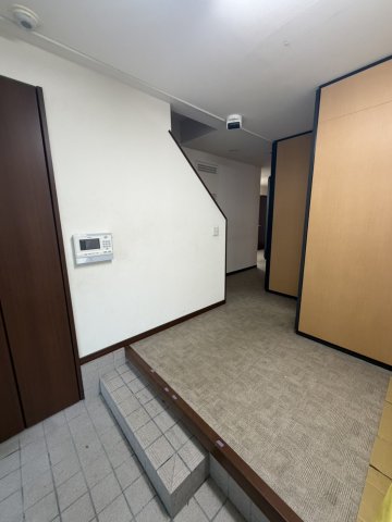 川上クリエイション 1Fの玄関写真