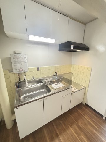 阪急京都線 淡路駅 徒歩14分 5階建 築49年のキッチン写真
