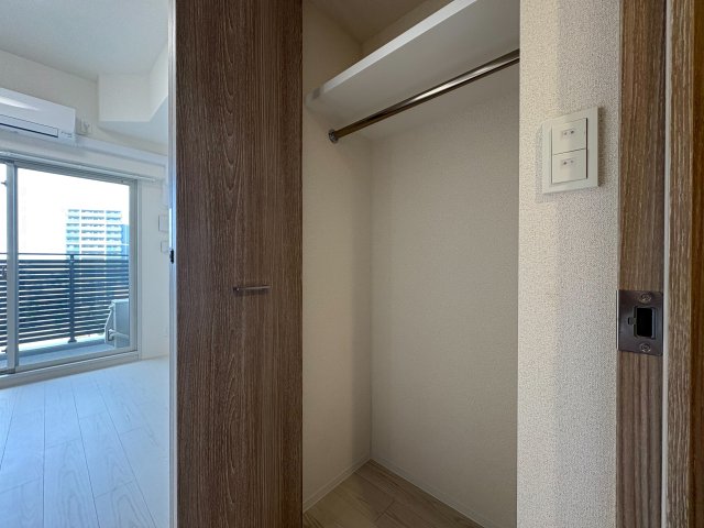 玄関　落ち着いた玄関です