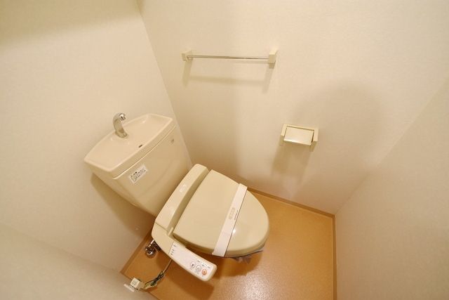 レーブロジュメンのトイレ写真