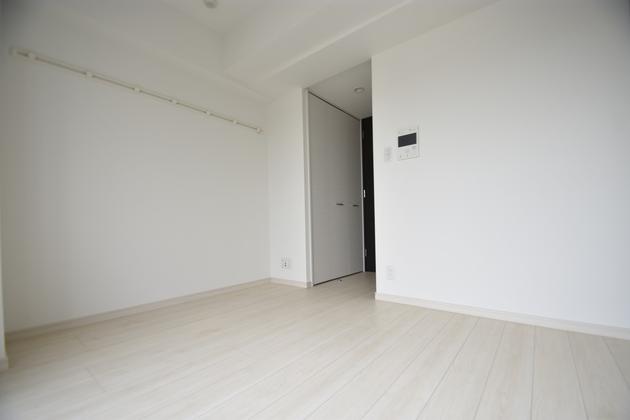 その他部屋・スペース　清潔感のあるフローリングのお部屋です
