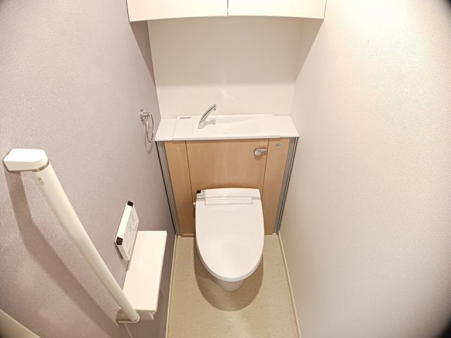 スクエア名東IVのトイレ写真