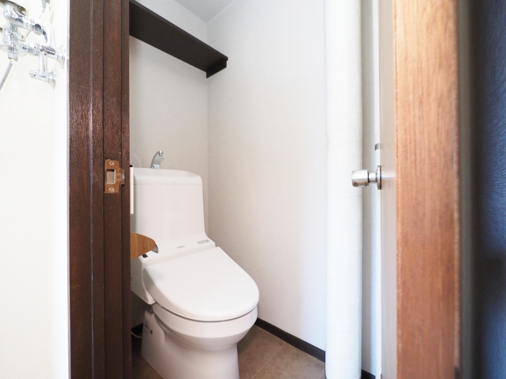 丸増ロイヤルシャトー平岸のトイレ写真
