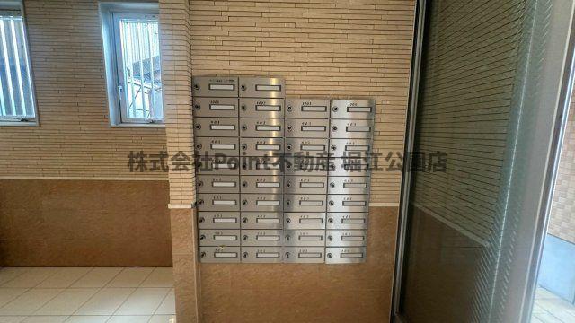地下鉄御堂筋線 大国町駅 徒歩9分 10階建 築17年の外観写真