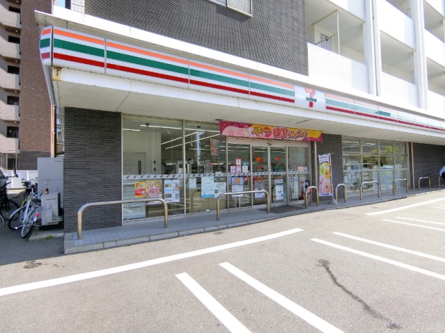 ロザリオカーサ7の周辺写真