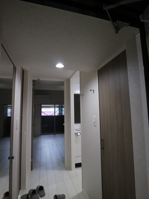玄関　※別室参考写真