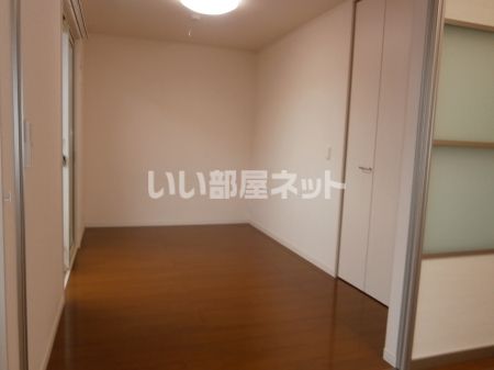 妙高はねうまライン 春日山駅 徒歩8分 2階建 築16年の内装写真
