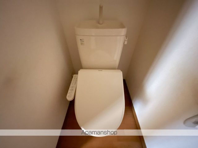 メゾンK& IVのトイレ写真