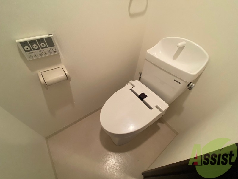トイレ　シャワートイレ仕様です！今や欠かせません。