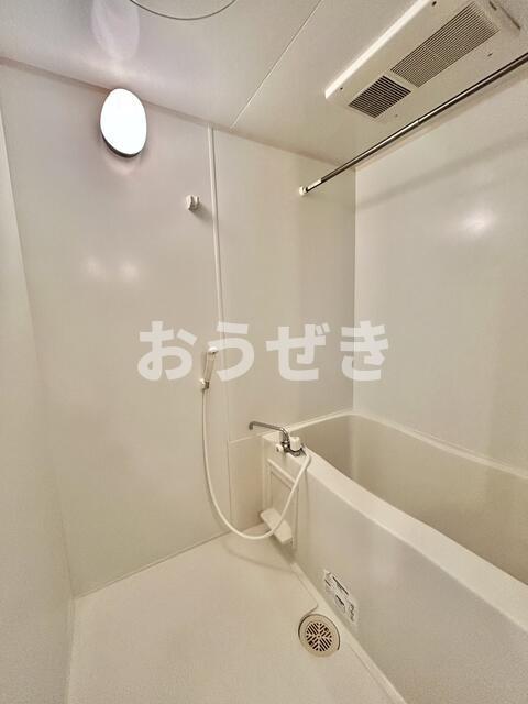 ＪＲ京浜東北線 山手駅 徒歩17分 2階建 築20年の風呂写真