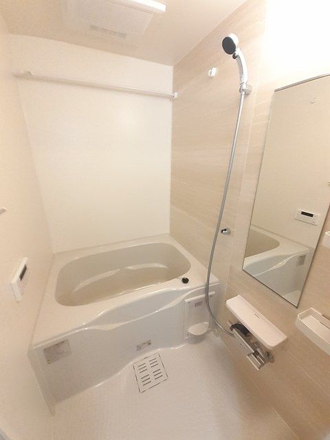 バス・シャワールーム　バス