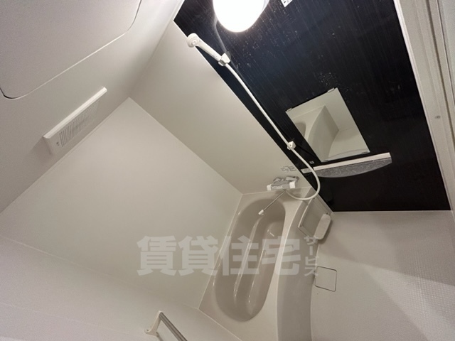 ＪＲ東海道本線 千里丘駅 徒歩7分 3階建 築4年の風呂写真