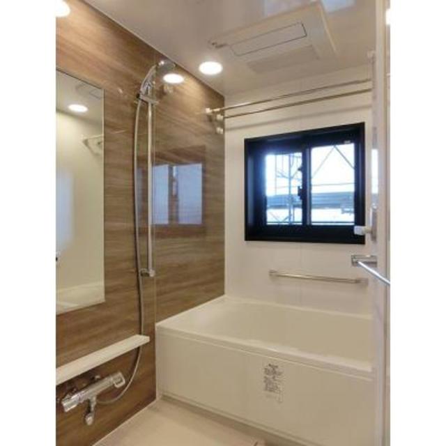 バス・シャワールーム　※写真は同タイプ住戸です。