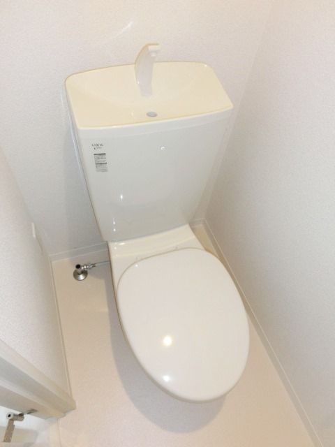 トイレ　清潔感のあるトイレ。