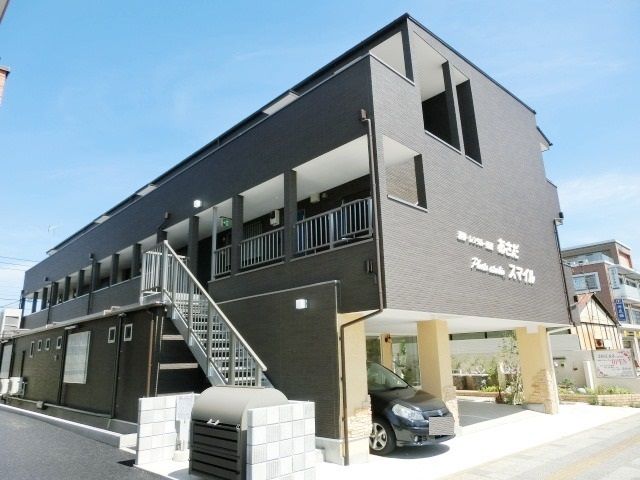 建物外観　イトーヨーカドーなど近く便利ですよ！