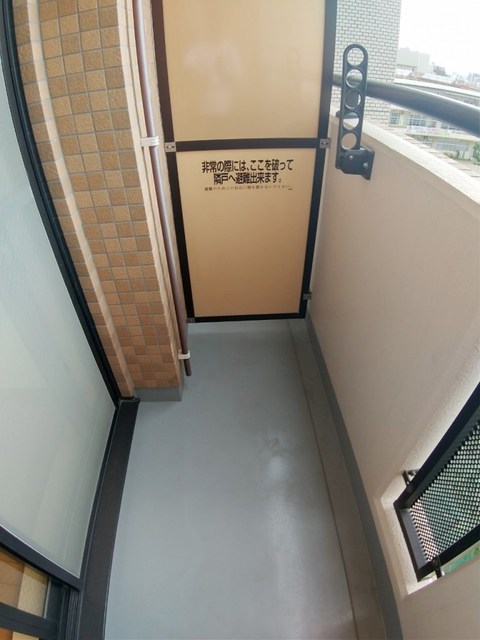 バルコニー　別部屋同仕様タイプ